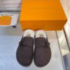 New Fashion Women Slippers 101 New Fashion Women Slippers 101