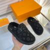 New Fashion Women Slippers 101 New Fashion Women Slippers 101
