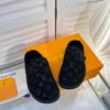 New Fashion Women Slippers 101 New Fashion Women Slippers 101