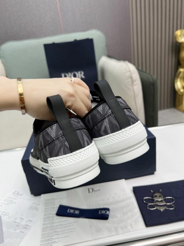New Fashion Men Dior Shoes 019