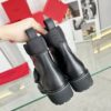 New Collection Fashion Valentino Women Shoes 012