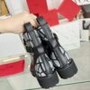 New Collection Fashion Valentino Women Shoes 004
