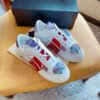New Collection Fashion Valentino Men Shoes 010