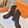 New Collection Fashion Women LV Shoes 300