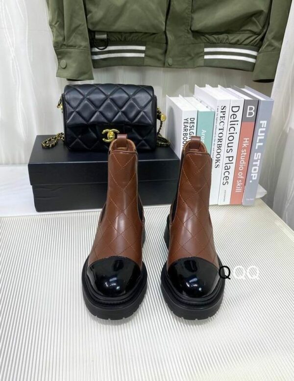 New Collection Fashion Women CN Shoes 235