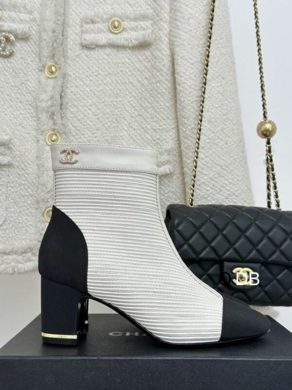 New Collection Fashion Women CN Shoes 216