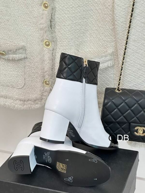 New Collection Fashion Women CN Shoes 213