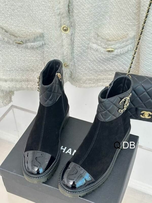 New Collection Fashion Women CN Shoes 212