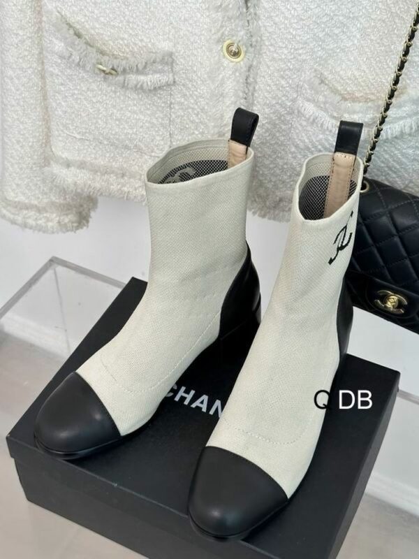 New Collection Fashion Women CN Shoes 211