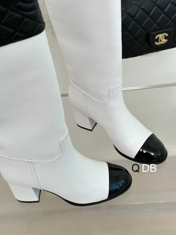 New Collection Fashion Women CN Shoes 210