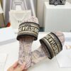 New Fashion Women Slippers 057 New Fashion Women Slippers 057