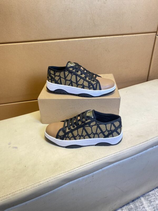 New Fashion Shoes V3017