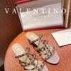 New Collection Fashion Shoes V3008
