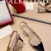 New Collection Fashion Shoes V3003