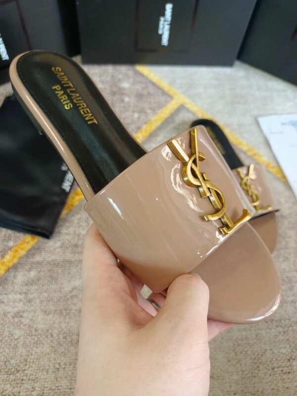 New Fashion Shoes Y3010