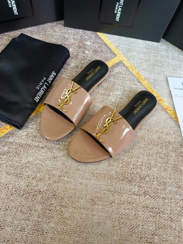 New Fashion Shoes Y3010