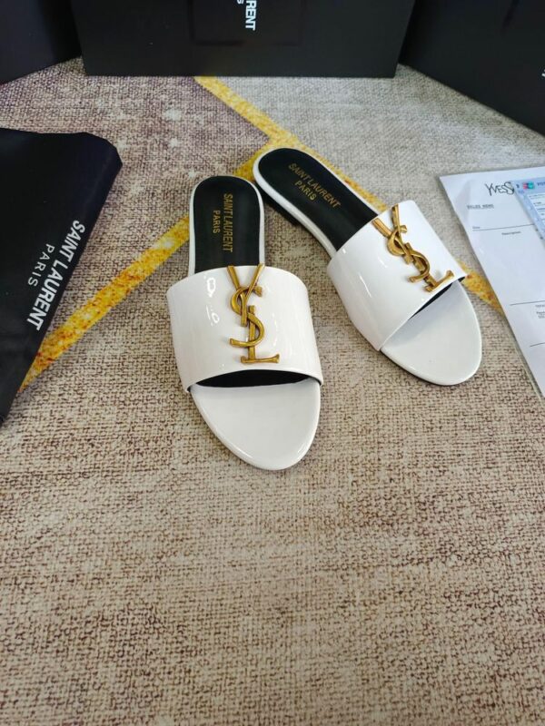New Fashion Shoes Y3010