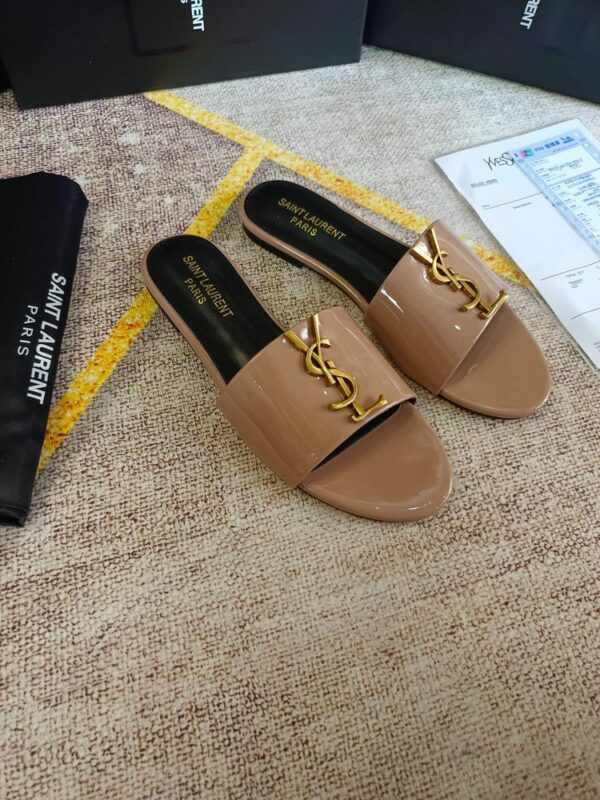 New Fashion Shoes Y3010