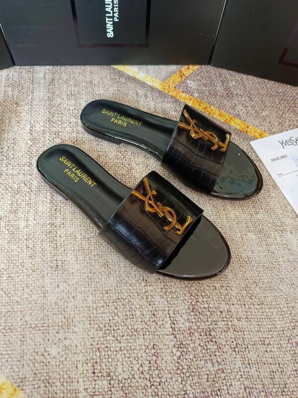 New Fashion Shoes Y3009