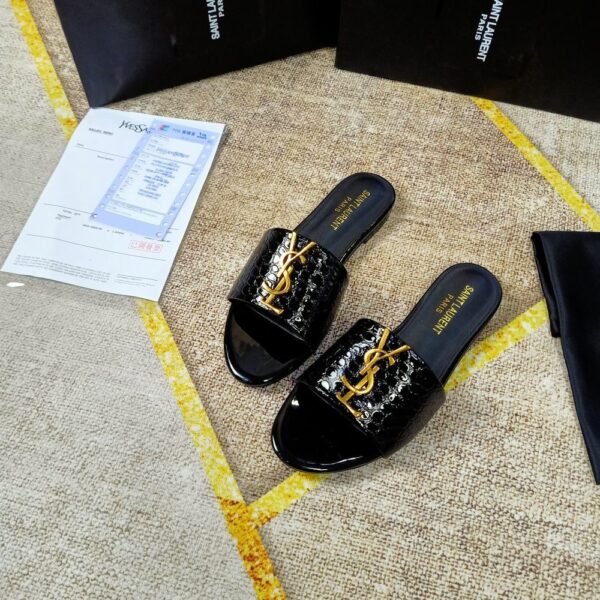 New Fashion Shoes Y3009