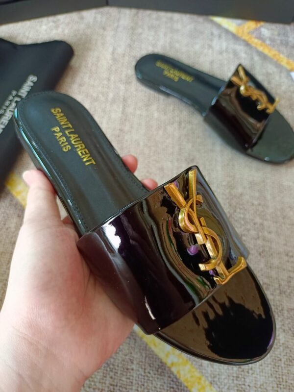 New Fashion Shoes Y3009