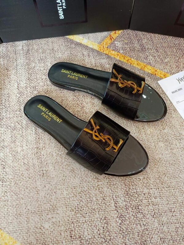 New Fashion Shoes Y3009