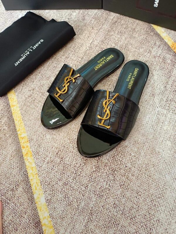 New Fashion Shoes Y3009