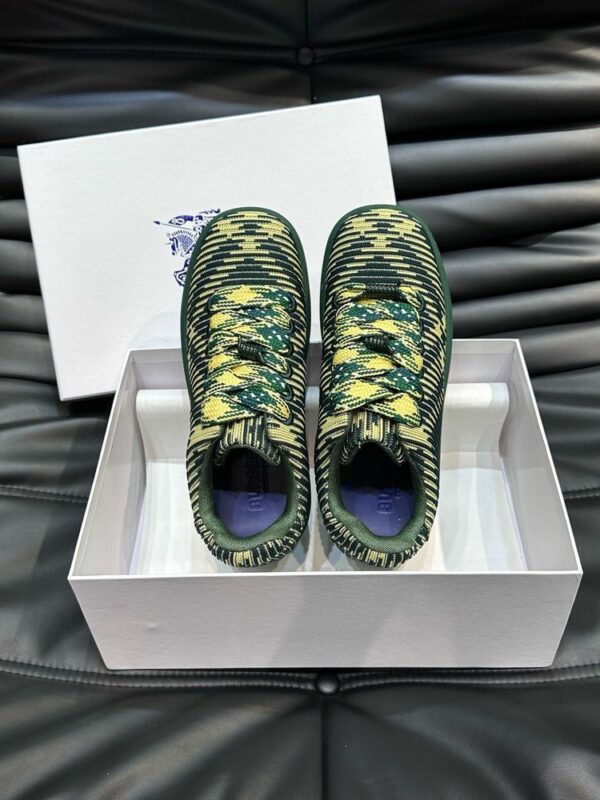 New Fashion Shoes B3064.1