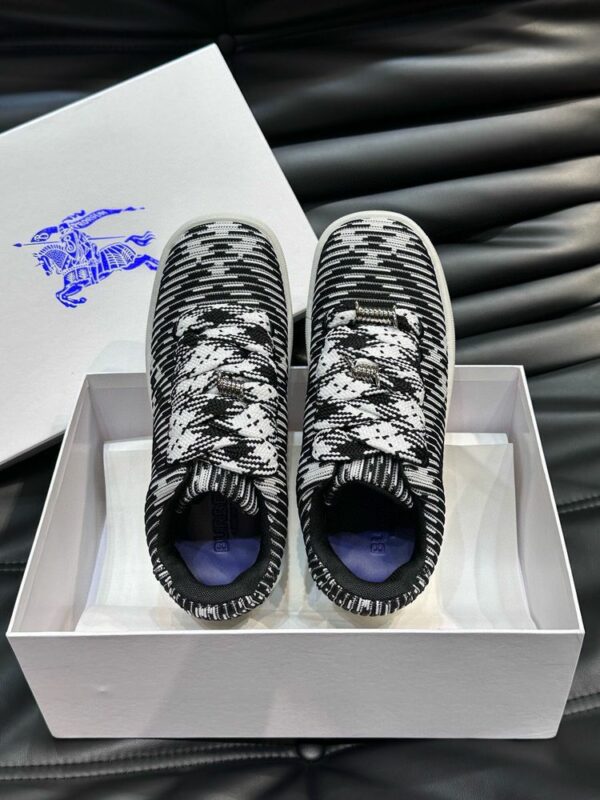 New Fashion Shoes B3064