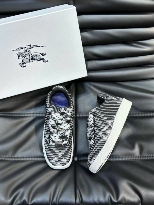 New Fashion Shoes B3064