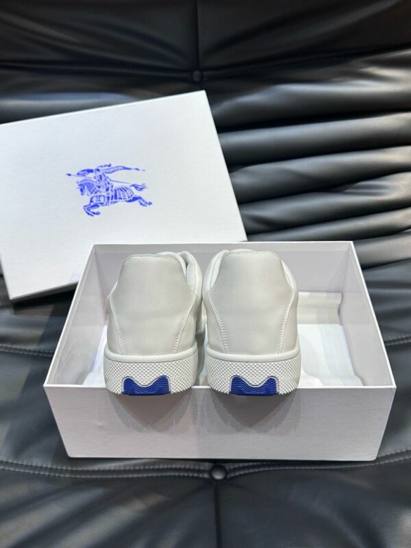 New Fashion Shoes B3063