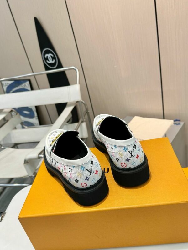 New Fashion Top Quality Women Shoes 135