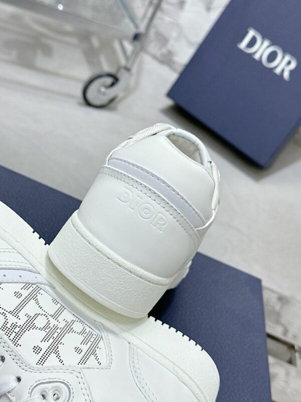 New Fashion Shoes D3160.1