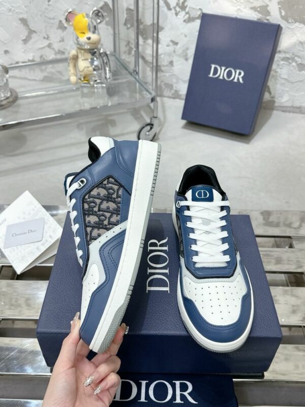 New Fashion Shoes D3160.1