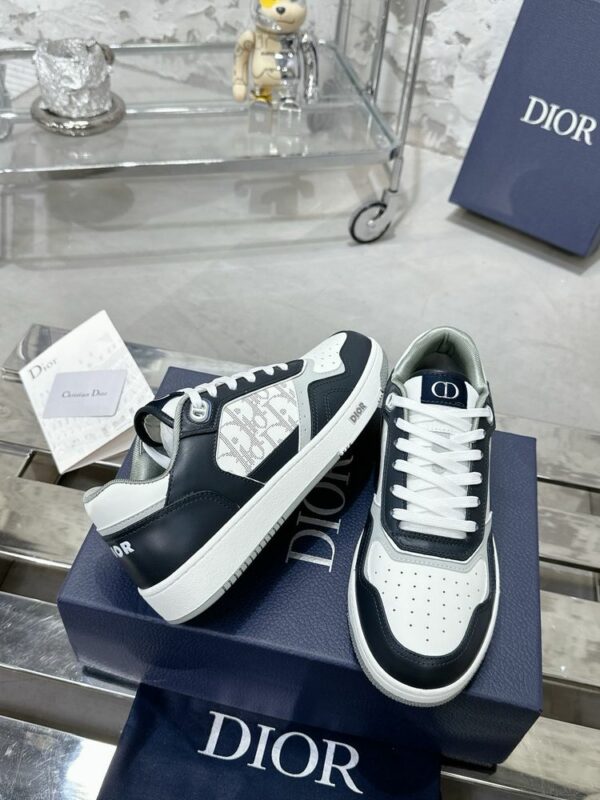 New Fashion Shoes D3160.1
