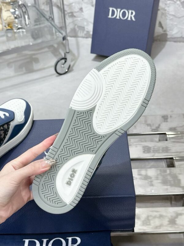 New Fashion Shoes D3160.1