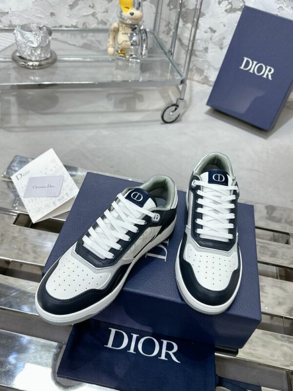 New Fashion Shoes D3160.1
