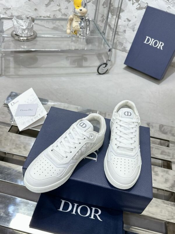 New Fashion Shoes D3160.1
