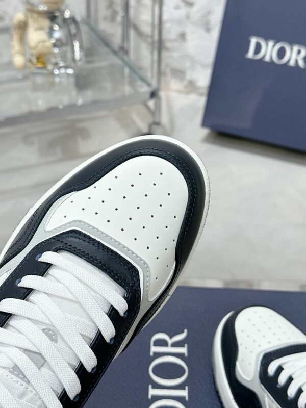 New Fashion Shoes D3160.1