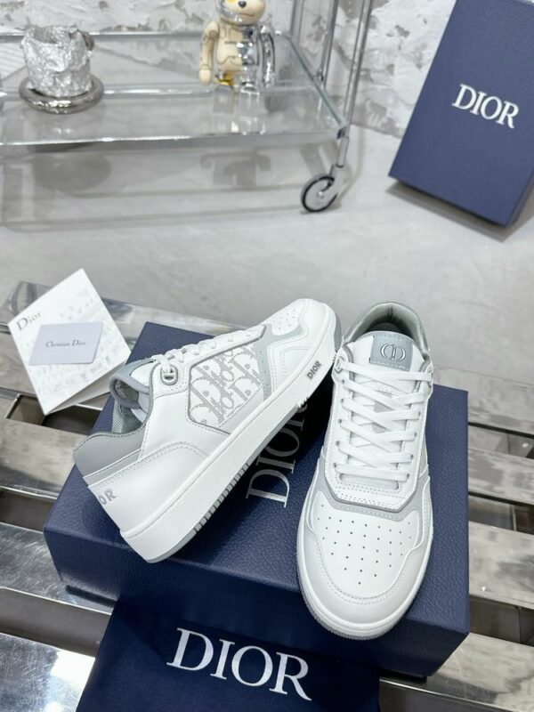 New Fashion Shoes D3160.1