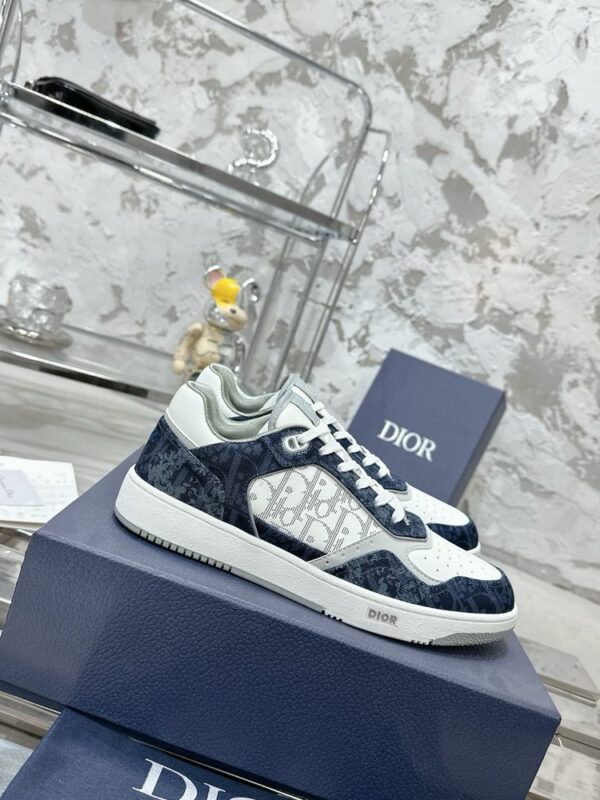 New Fashion Shoes D3160.1