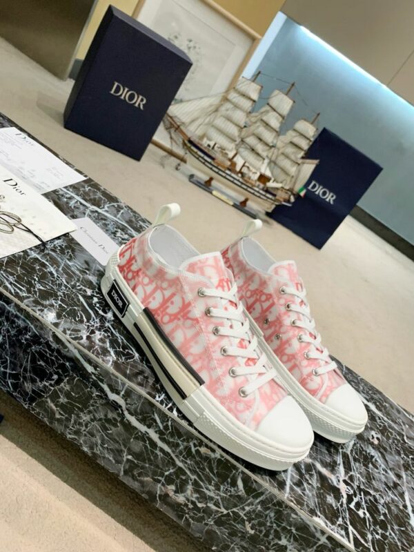 New Fashion Shoes D3155.1