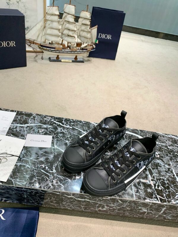 New Fashion Shoes D3155.1