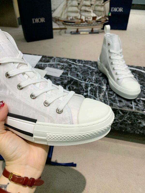 New Fashion Shoes D3154.1