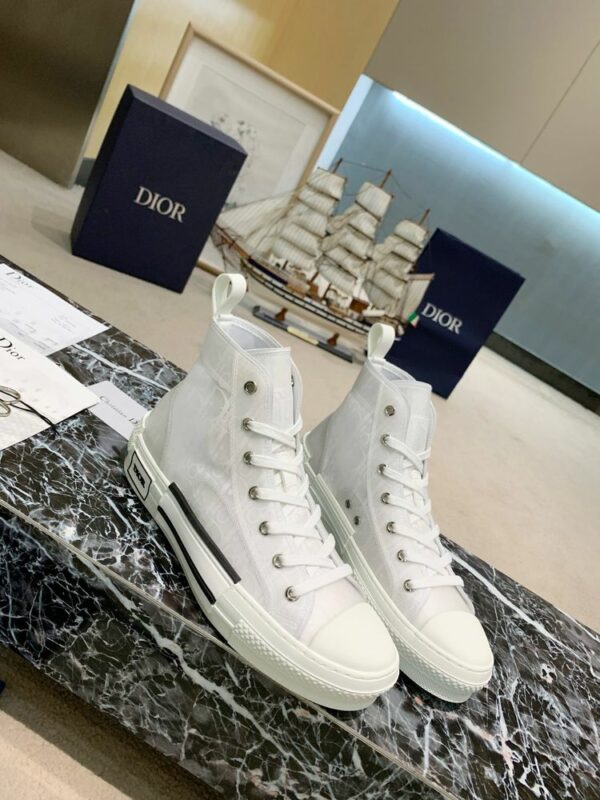 New Fashion Shoes D3154.1