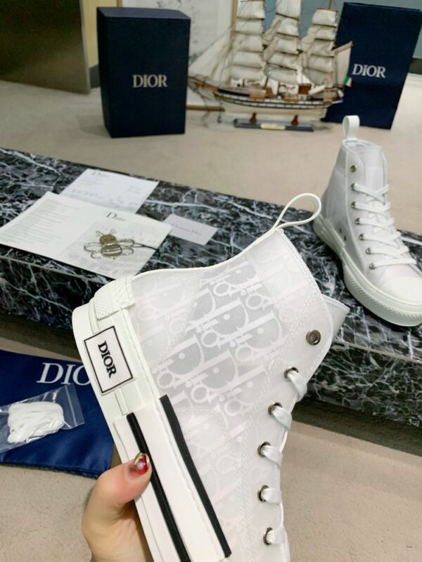 New Fashion Shoes D3154.1