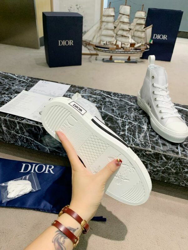 New Fashion Shoes D3154.1
