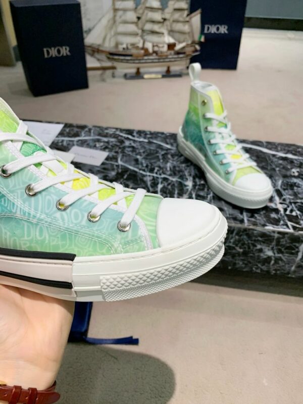 New Fashion Shoes D3154.1