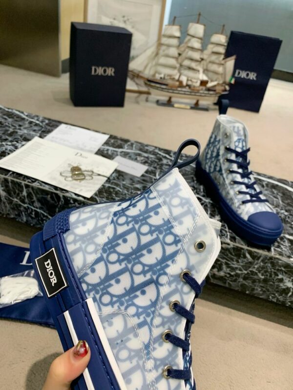New Fashion Shoes D3154.1
