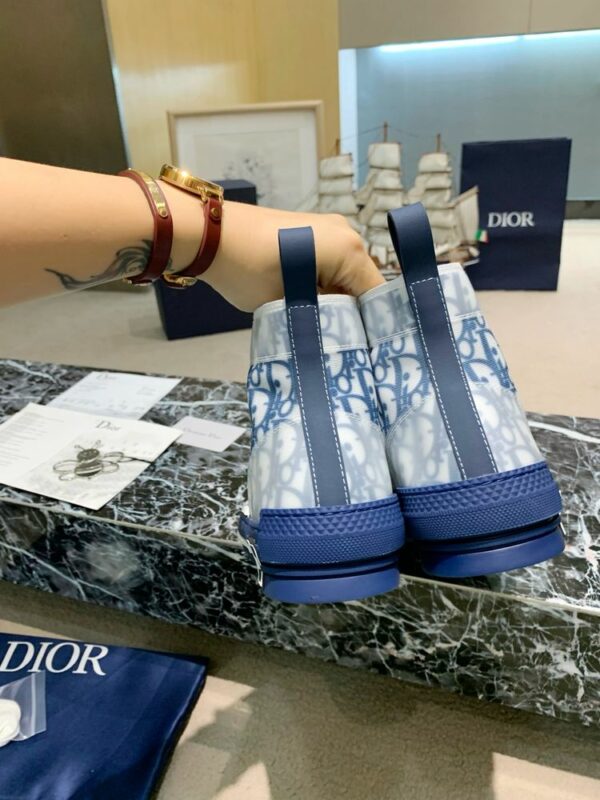 New Fashion Shoes D3154.1
